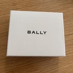 BALLY ギフトボックス 保存袋セットのサムネイル