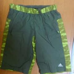 adidas　　短パンのサムネイル