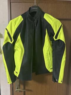Dainese メッシュジャケット サイズ50 ブラック/イエロー Dainese メッシュジャケット サイズ46 ブラック/イエロー - メルカリ