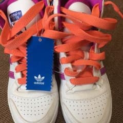 値下げ！  半額以下！ adidas スニーカー レディースのサムネイル