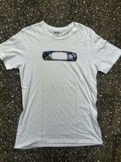 90s 00s OAKLEY ホワイト Tシャツ M y2k - メルカリ
