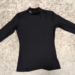 Under Armour キッズ アンダーシャツ ブラック モックネックのサムネイル