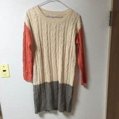 【最終値下げ】【美品】秋冬 ニットワンピースのサムネイル