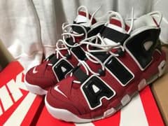 NIKE AIR MORE UPTEMPO ブルズカラーのサムネイル