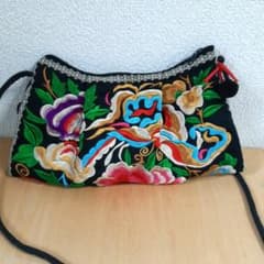 ヴィンテージ布　ショルダーポーチのサムネイル