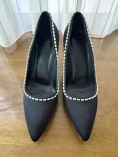 HERMES サテン ビジュー パンプス ブラック 35 1/2 HERMES サテン ビジュー パンプス ブラック 35 1/2 - メルカリ
