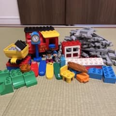 LEGO レゴ　キミが車掌さん！おしてGO機関車デラックスのサムネイル