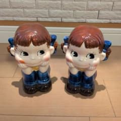 FUJIYA ペコちゃん貯金箱 陶器製　２個セット売り FUJIYA ペコちゃん貯金箱 陶器製 2個セット売り - メルカリ