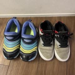 Nike ダイナモフリー　DCSHOE スニーカーセット　21cmのサムネイル