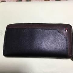 値下げします！TOMMY財布のサムネイル