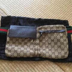 GUCCI ウエストポーチのサムネイル