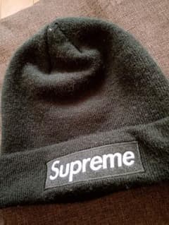 ぬーのめんです様専用supreme ボックスロゴ ニット帽のサムネイル