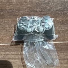 PlayStation プレステ コントローラー キーホルダー 黒 食玩のサムネイル