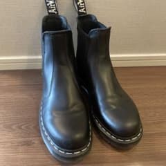 Dr. Martens サイドゴアブーツ ブラック UK7のサムネイル