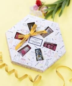新品未使用、未開封☆ロクシタン ハンドクリーム ギフトウィズLOVEのサムネイル
