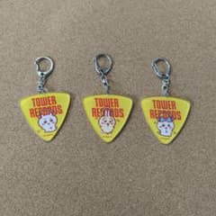 ちいかわ タワレコ アクリル キーホルダー ピック3種 ちいかわ タワレコ アクリル キーホルダー ピック3種 - メルカリ