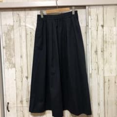 EARTH MUSIC&ECOLOGY ロング・マキシ丈スカートのサムネイル