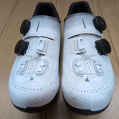 SHIMANO ビンディングシューズ ホワイト BOAダイヤルRC 7 - メルカリ