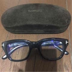 トム フォードメガネのサムネイル