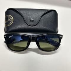 Ray-Ban サングラスのサムネイル