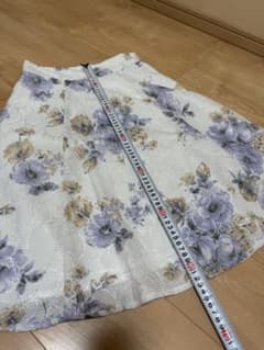 【未使用】ミッシュマッシュ　花柄レーススカートのサムネイル