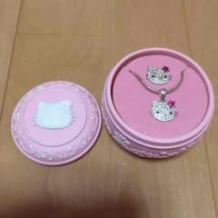 キティちゃん ネックレス リングのサムネイル