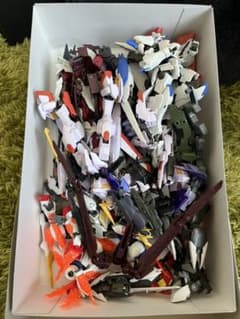 ガンプラジャンクのサムネイル