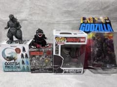 ゴジラ フィギュア 4点セット Funko POP Super7 海外 ゴジラ フィギュア 4点セット Funko POP Super7 海外 - メルカリ