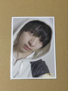 M!LK 吉田仁人 のぞいてみるく？展 生写真のサムネイル