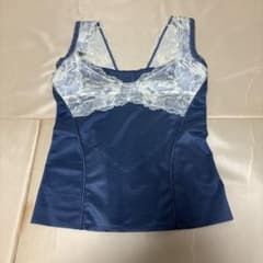 【新品】LA VIERE タンクトップ（補正下着）のサムネイル