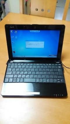 ノートパソコンASUS EEEPC1005HEのサムネイル
