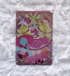 キミとアイドルプリキュア キラキラカードグミ キュアアイドルのサムネイル