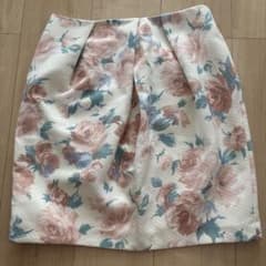 C.D.S BASIC 花柄 ミニタイトスカート Lのサムネイル