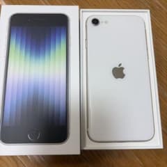 【美品】Apple iPhone SE3 (第3世代) 128GBホワイトのサムネイル