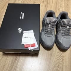 コムデギャルソンオム new balance u201058P - メルカリ