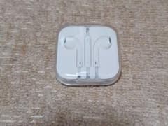 新品　未使用　Apple iPhone イヤホン　純正品のサムネイル