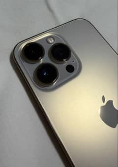 Apple iPhone 13 Pro ゴールド 256GBのサムネイル