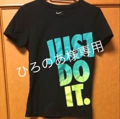 NIKE レディース Tシャツのサムネイル