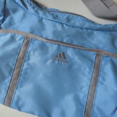 adidas ショルダーバッグ ライトブルーのサムネイル
