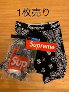 Supreme Hanes ボクサーパンツ　Sサイズ　1枚のサムネイル