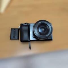 要説明欄確認 Sony α6000 16-50mmレンズ付き - メルカリ