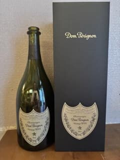 ドン・ペリニョン シャンパン 1971 箱と空き瓶 ドンペリニヨン1995 空瓶 空箱 - メルカリ