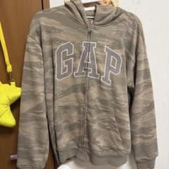 【新品】GAP ロゴ S フレンチテリー ジップアップパーカー カモフラージュのサムネイル