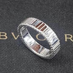 新品】BVLGARI（ブルガリ）トゥボガス リング K18WG #8 - メルカリ