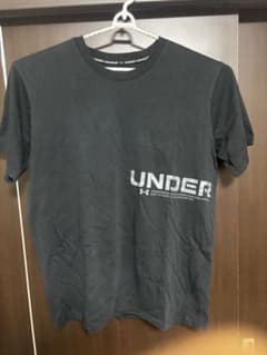 UNDER ARMOUR ブラック Tシャツ XXL ルーズフィットのサムネイル