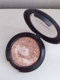 ＊MAC うるツヤキラキラアイシャドー＊のサムネイル