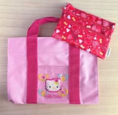 Hello kitty 2点セット　トートバッグ　3段ファスナーポーチ　未使用のサムネイル
