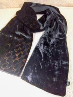 GUCCI ベロア マフラー GG柄 MADE IN ITALY GUCCI ベロア マフラー GG柄 MADE IN ITALY - メルカリ