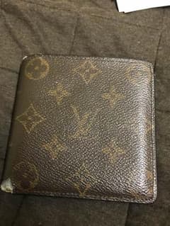 LV 折りたたみ財布のサムネイル