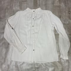 Excellent condition couture brooch, 2-way back button frill neck blouse, size 40.